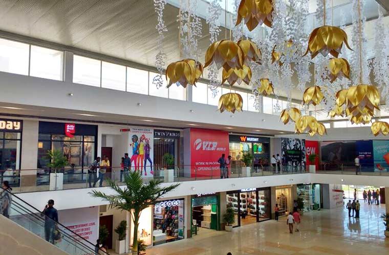 Crocs prozone 2025 mall